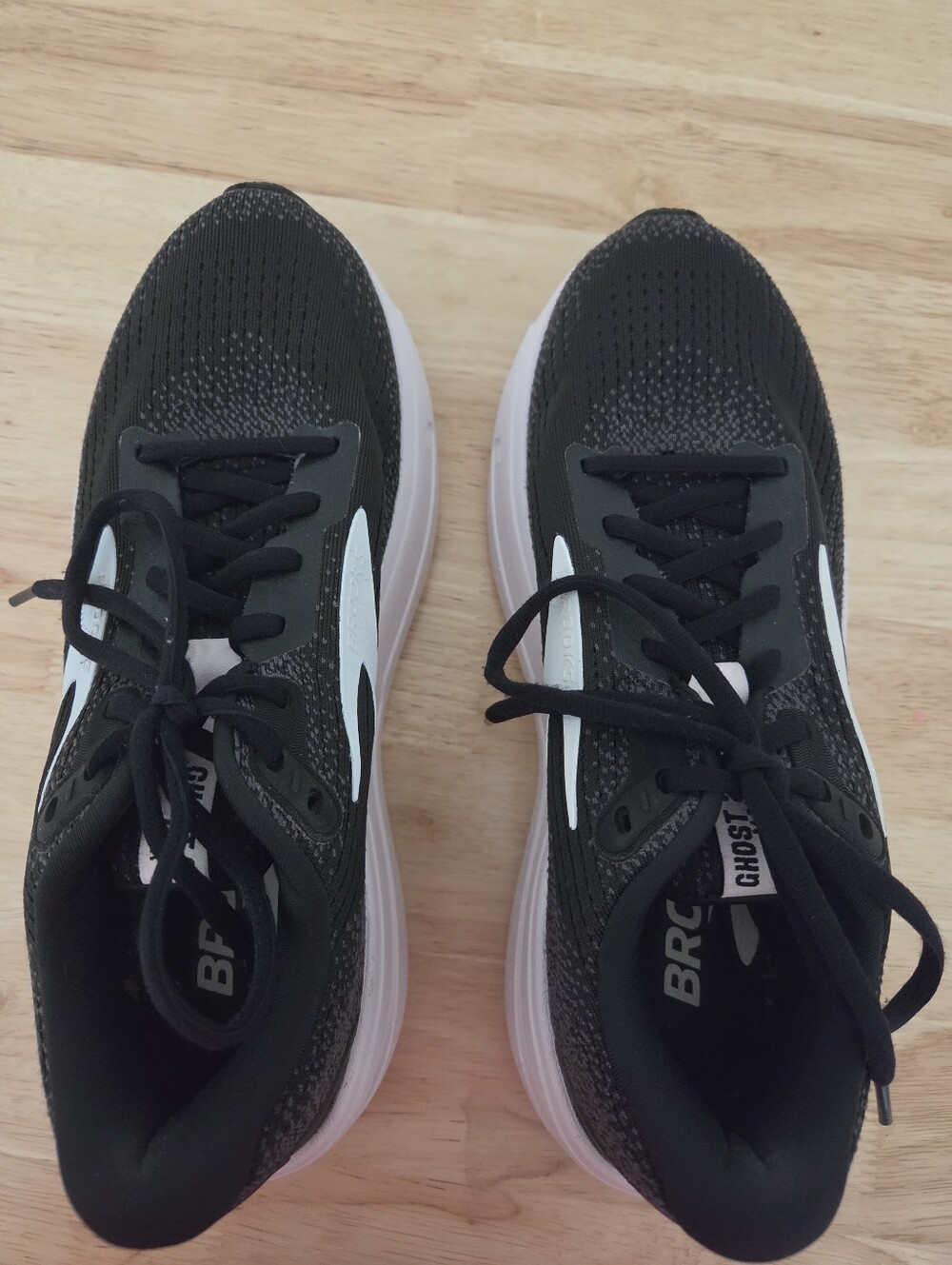 Womens Brooks Ghost Max 2 - Picture 3 of 6